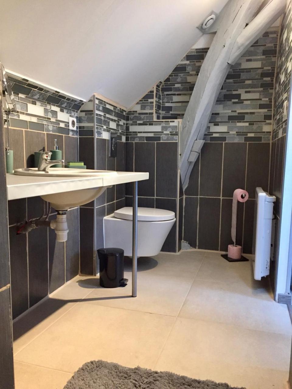 Le Rouge & Blanc Bed and Breakfast Saint-Maurice-le-Vieil Eksteriør billede