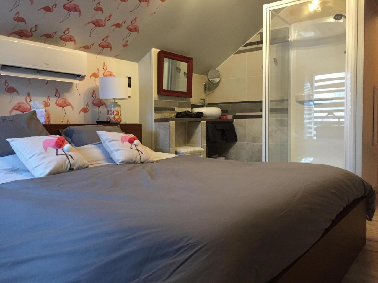 Le Rouge & Blanc Bed and Breakfast Saint-Maurice-le-Vieil Eksteriør billede